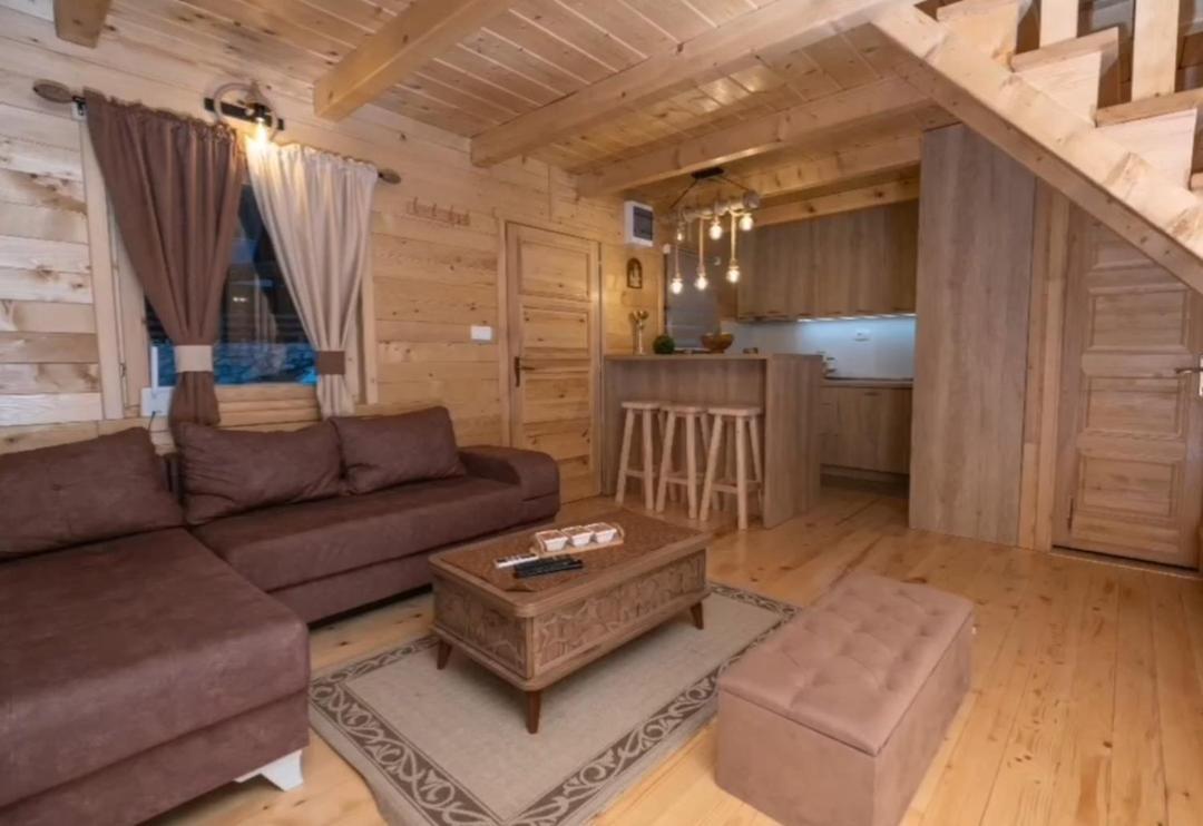 Apartamento Oasis Of Peace Cetinje Exterior foto